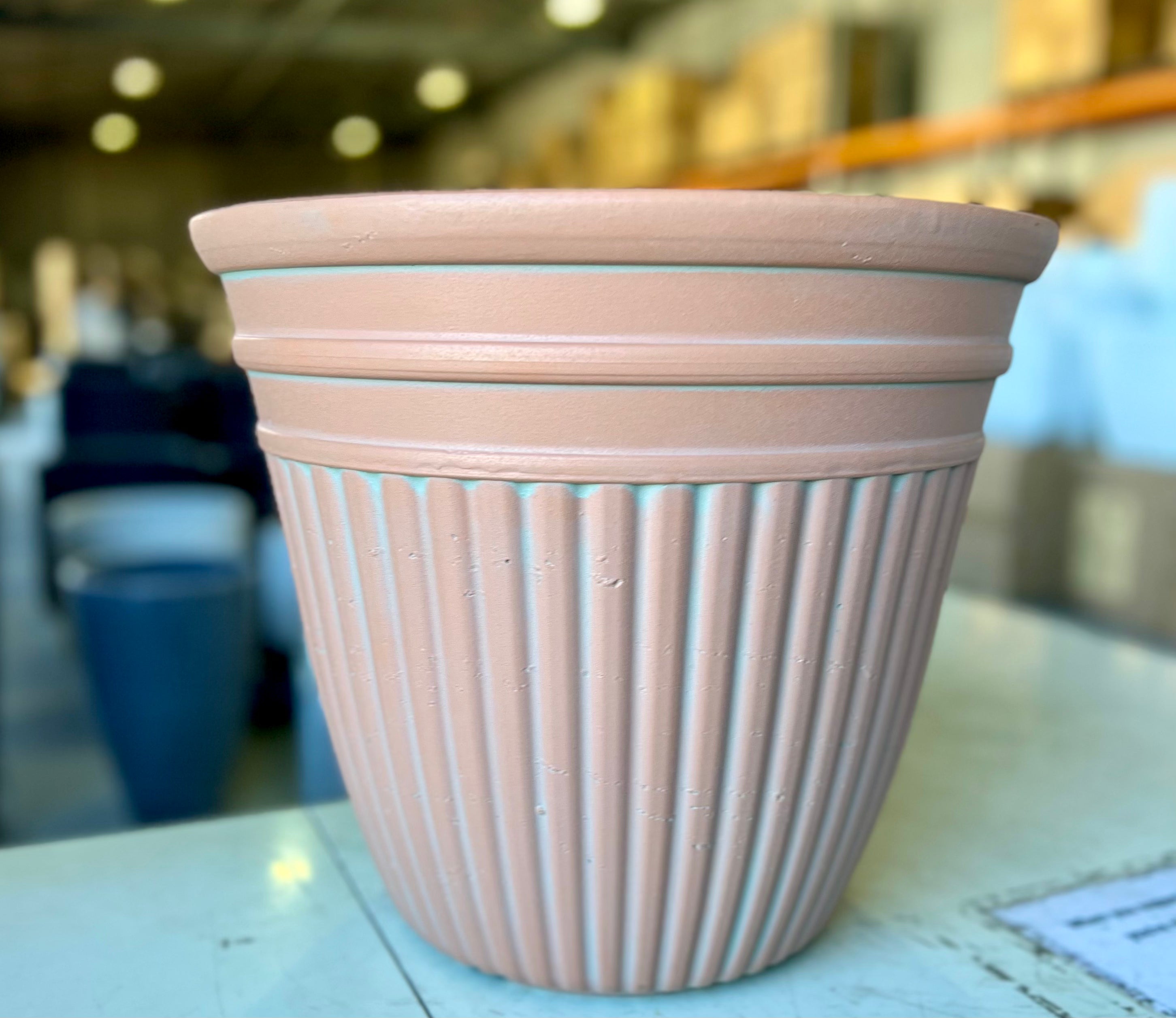Terracotta Round Pot 2215 range - lightweight terracotta round pots