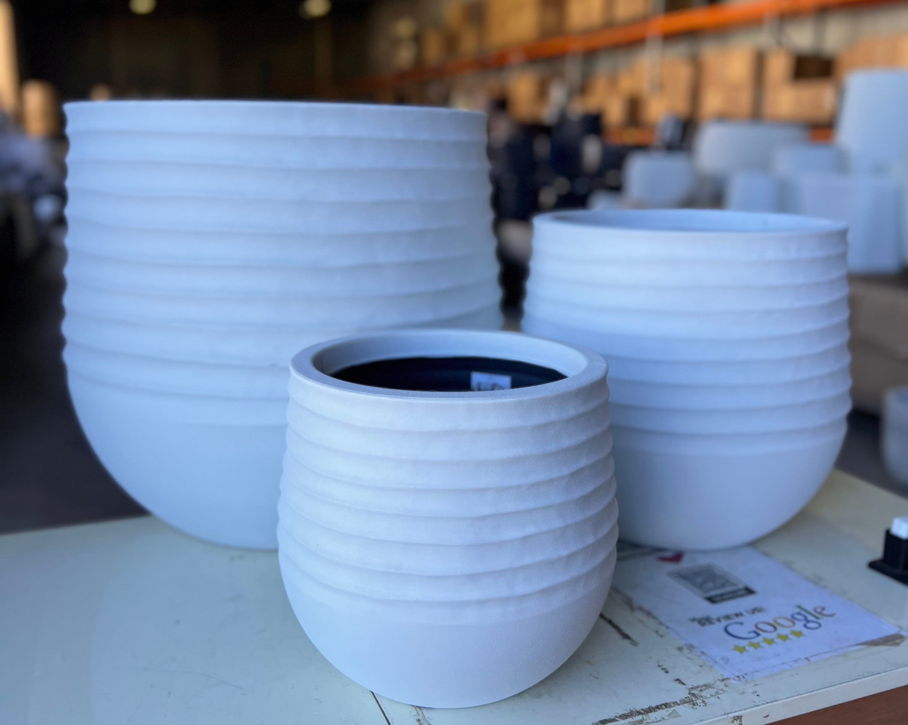 8603 - Lightweight Indoor or Outdoor Wide Pot