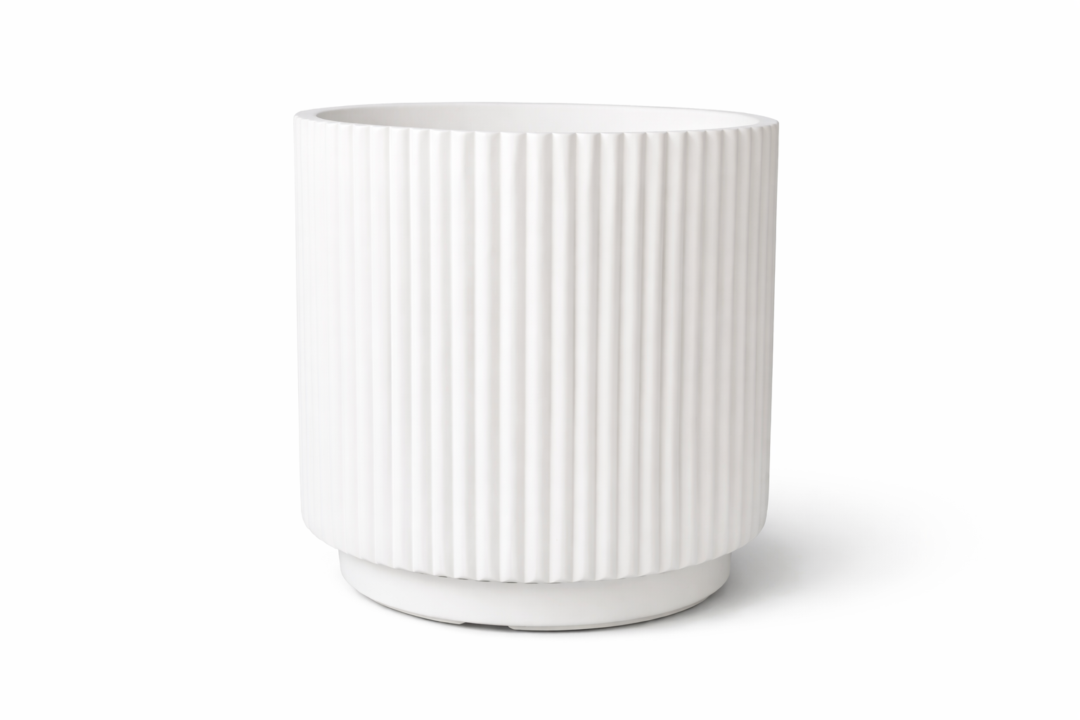 FLUTE Lightweight Fiberglass Composite Planter