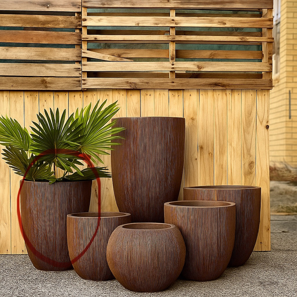 LinearLite - LineaLite Collection – Extra Lightweight Fluted Pots in Modern Vertical Design