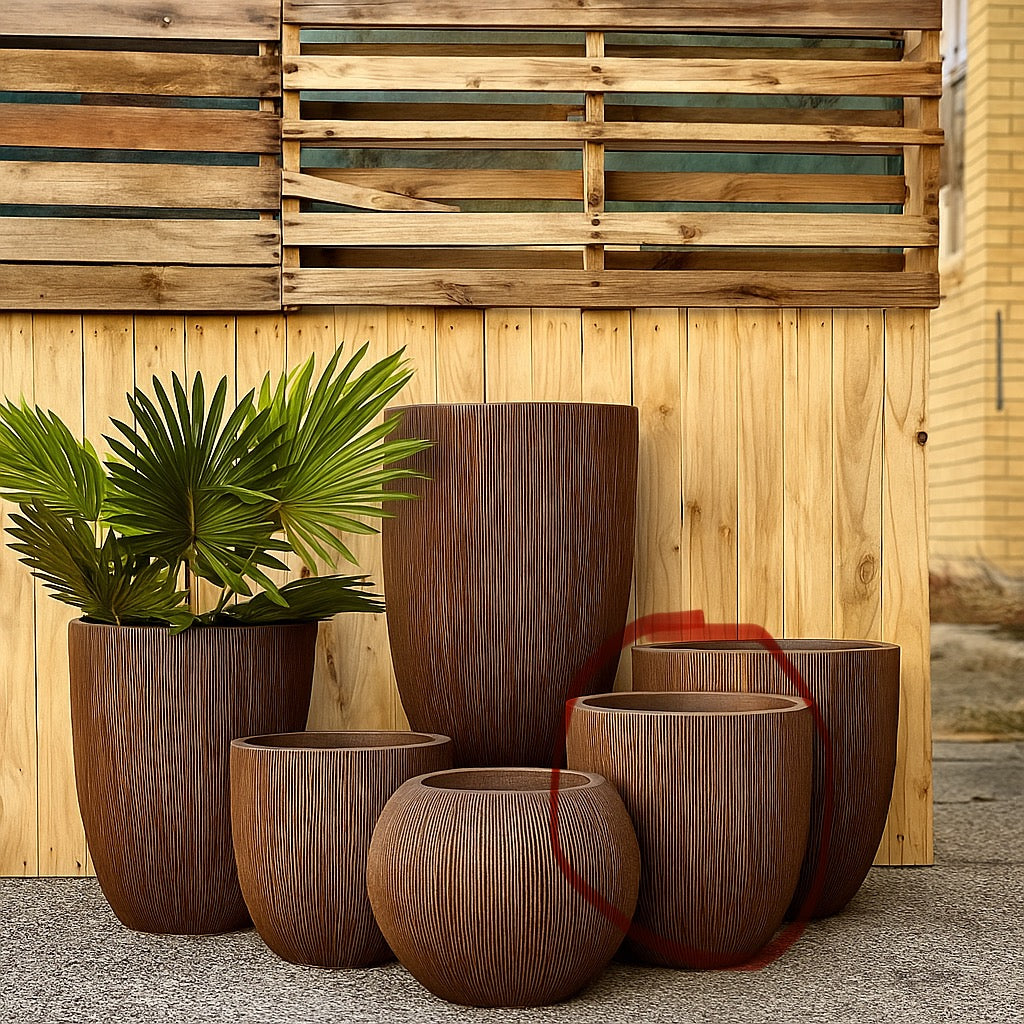 LinearLite - LineaLite Collection – Extra Lightweight Fluted Pots in Modern Vertical Design