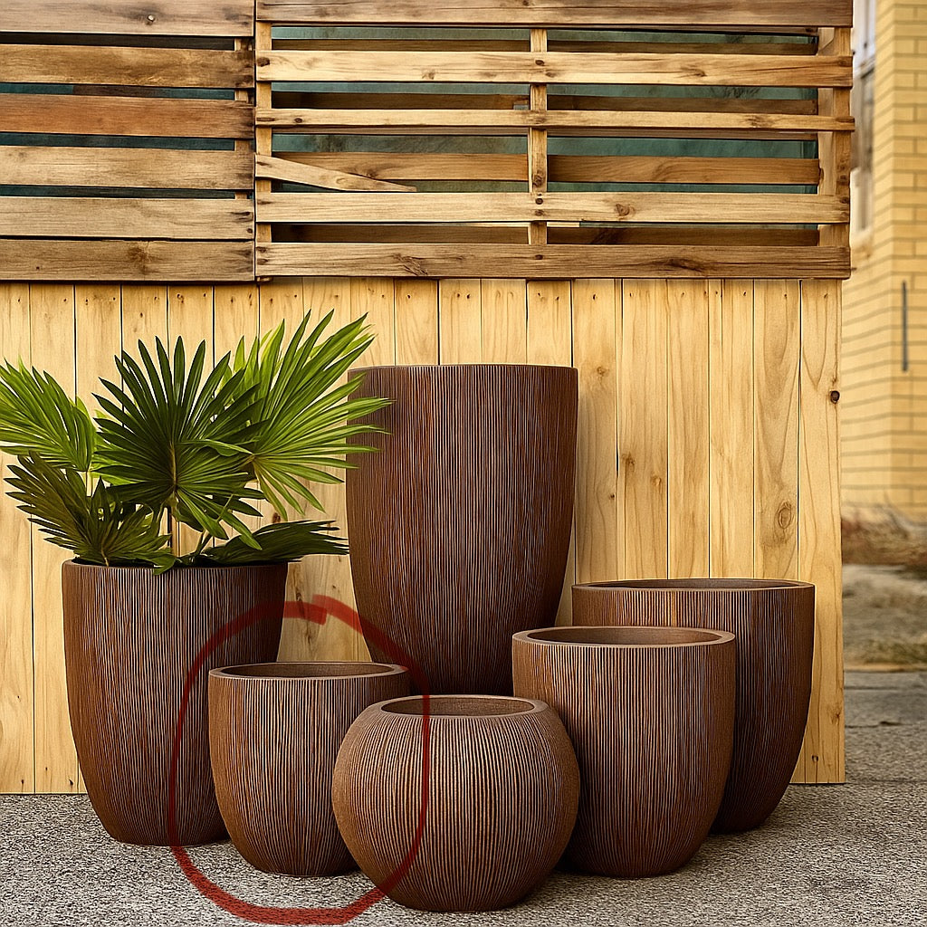 LinearLite - LineaLite Collection – Extra Lightweight Fluted Pots in Modern Vertical Design