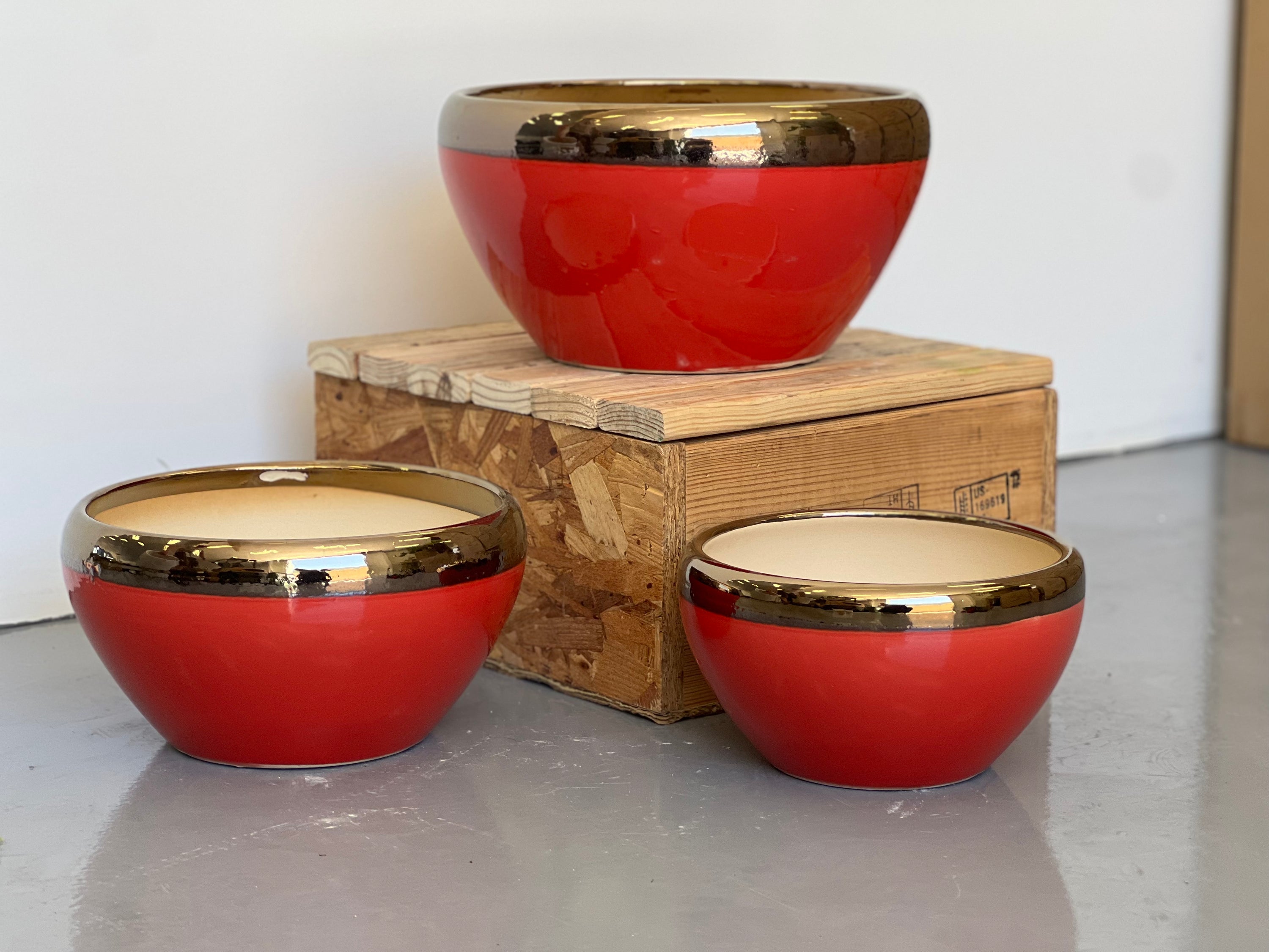 Red Bowl CL-09 Medium - lightweight red decorative bowl