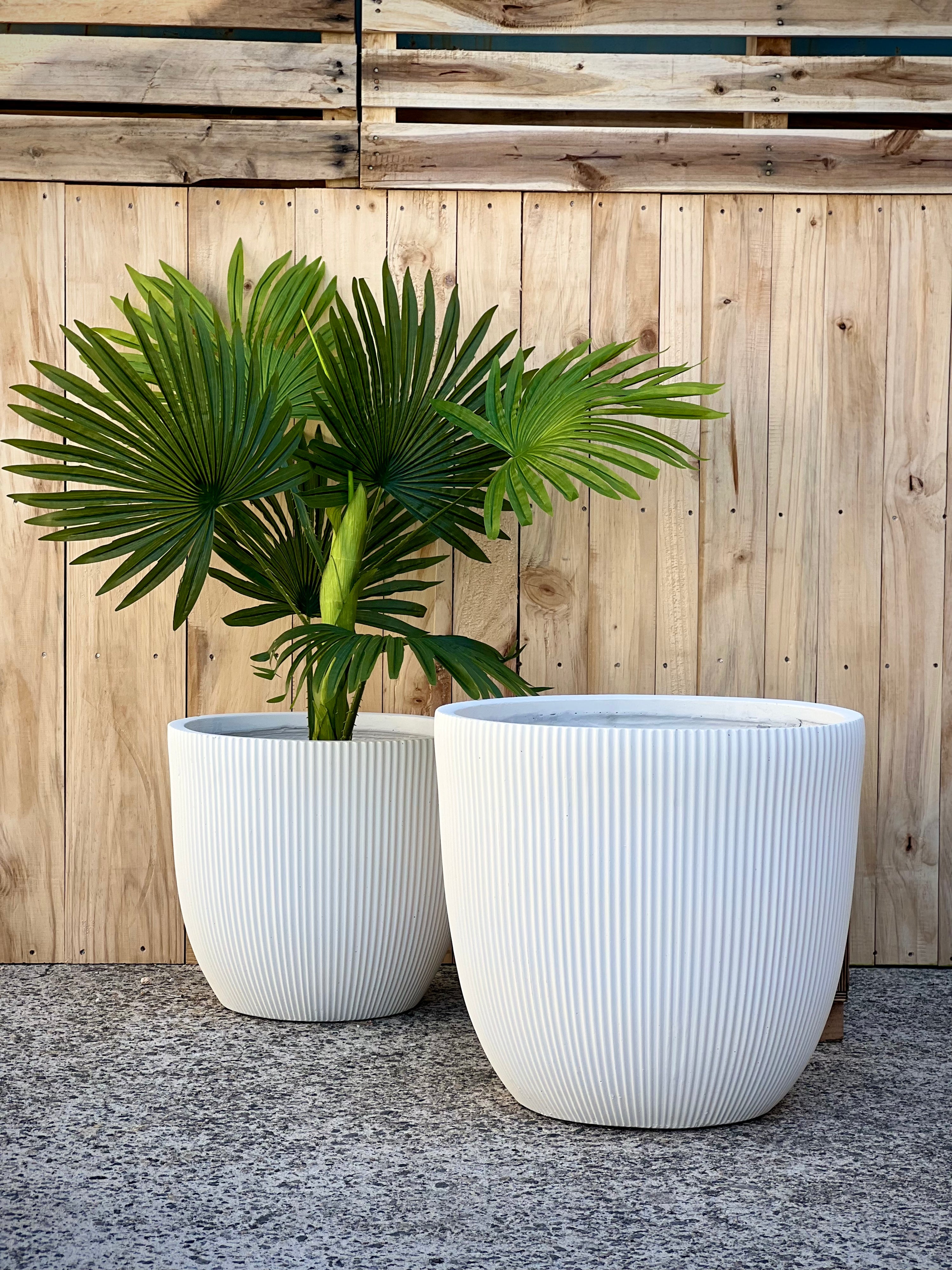 Stripy Cylinder Pot Cream Medium - lightweight vertical stripes pot