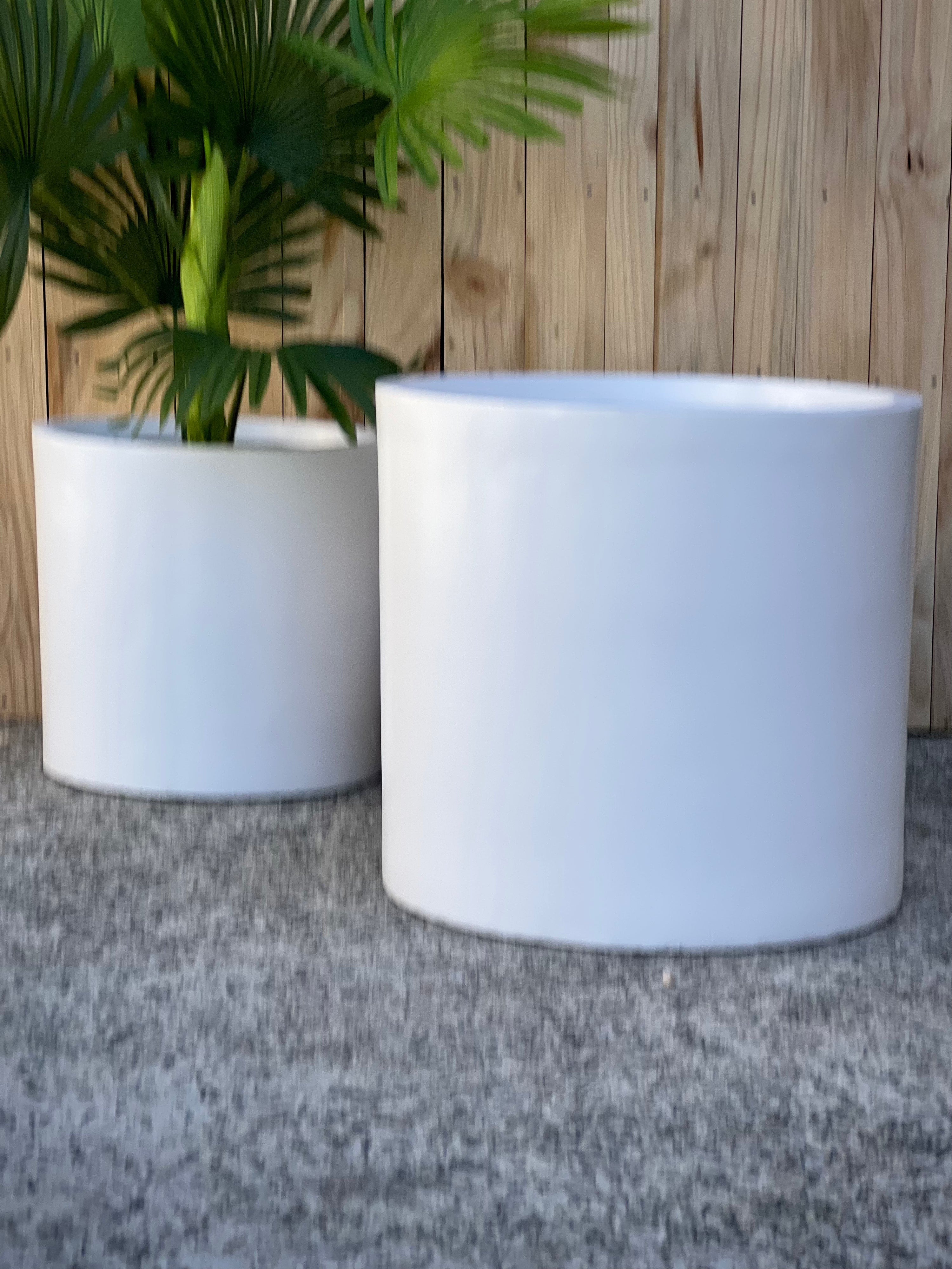 Base Cylinder Smooth Fiberclay Pot Ivory Medium - lightweight cylinder