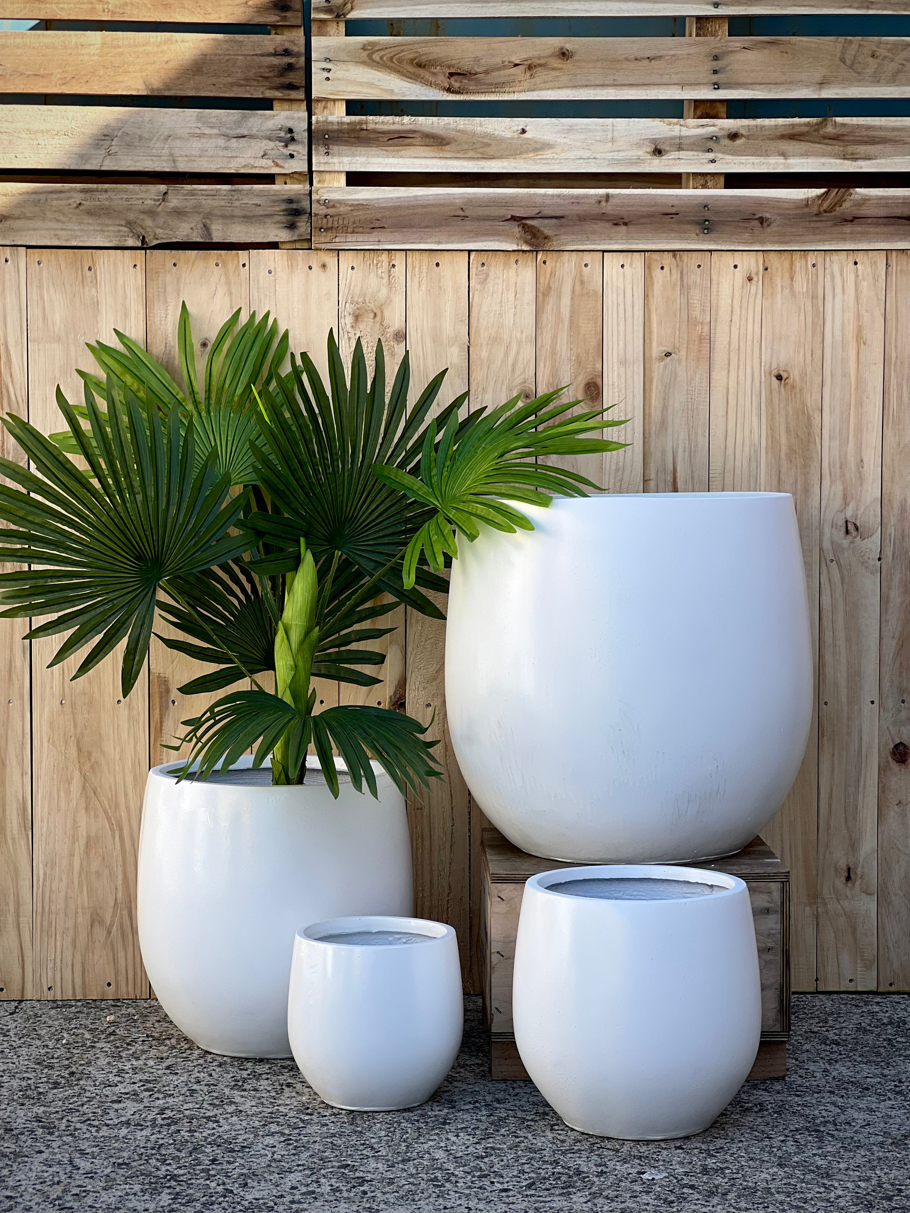 BASE EGG SHAPE Indoor Outdoor Fiberclay Lightweight Pot PR48 - cream colourway