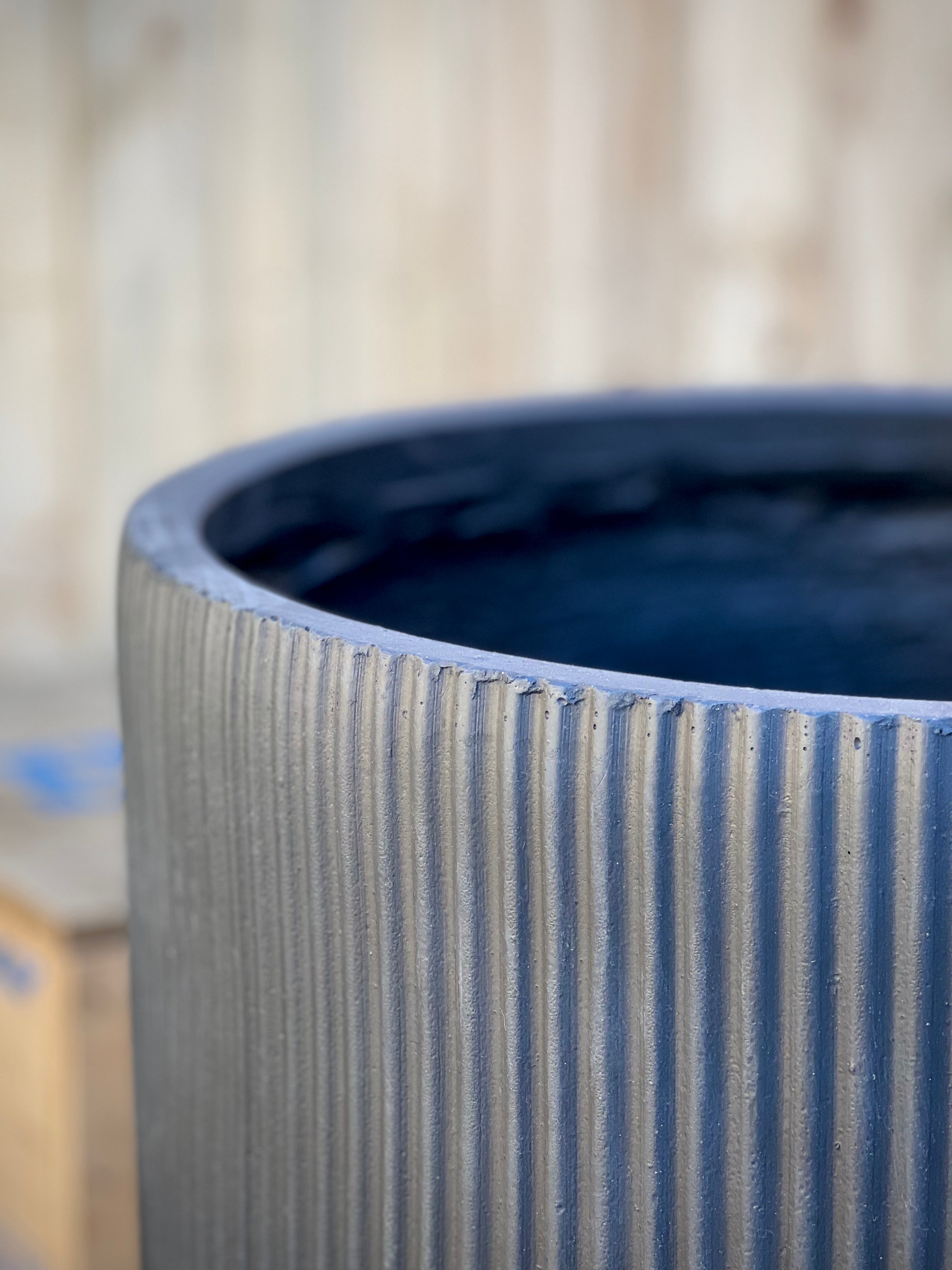 STRIPY CYLINDER - Indoor or Outdoor Fiberclay Lightweight Cylinder Pot with Vertical Stripes DR98