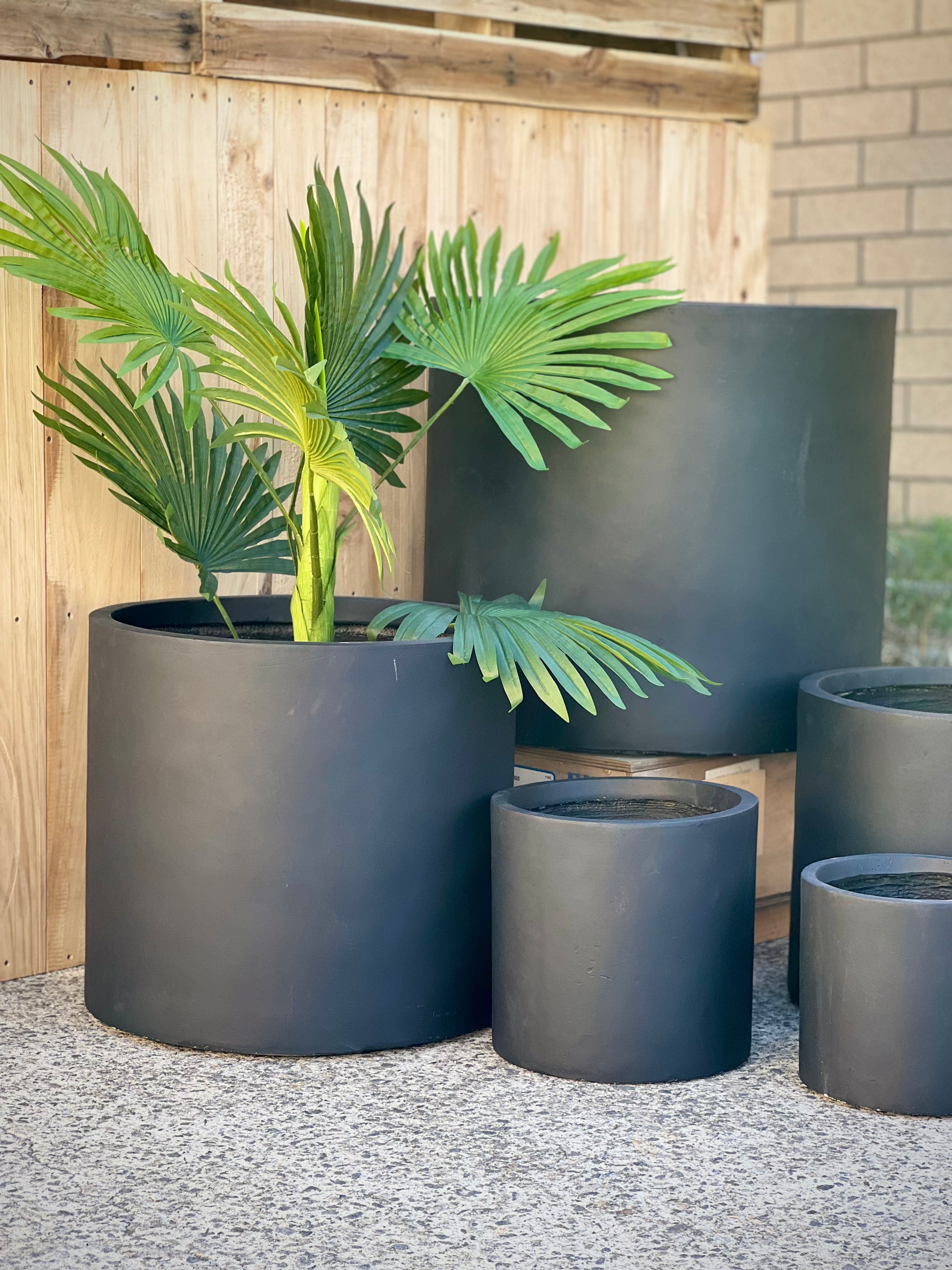 Base Cylinder Pot range - multiple sizes smooth lightweight cylinder