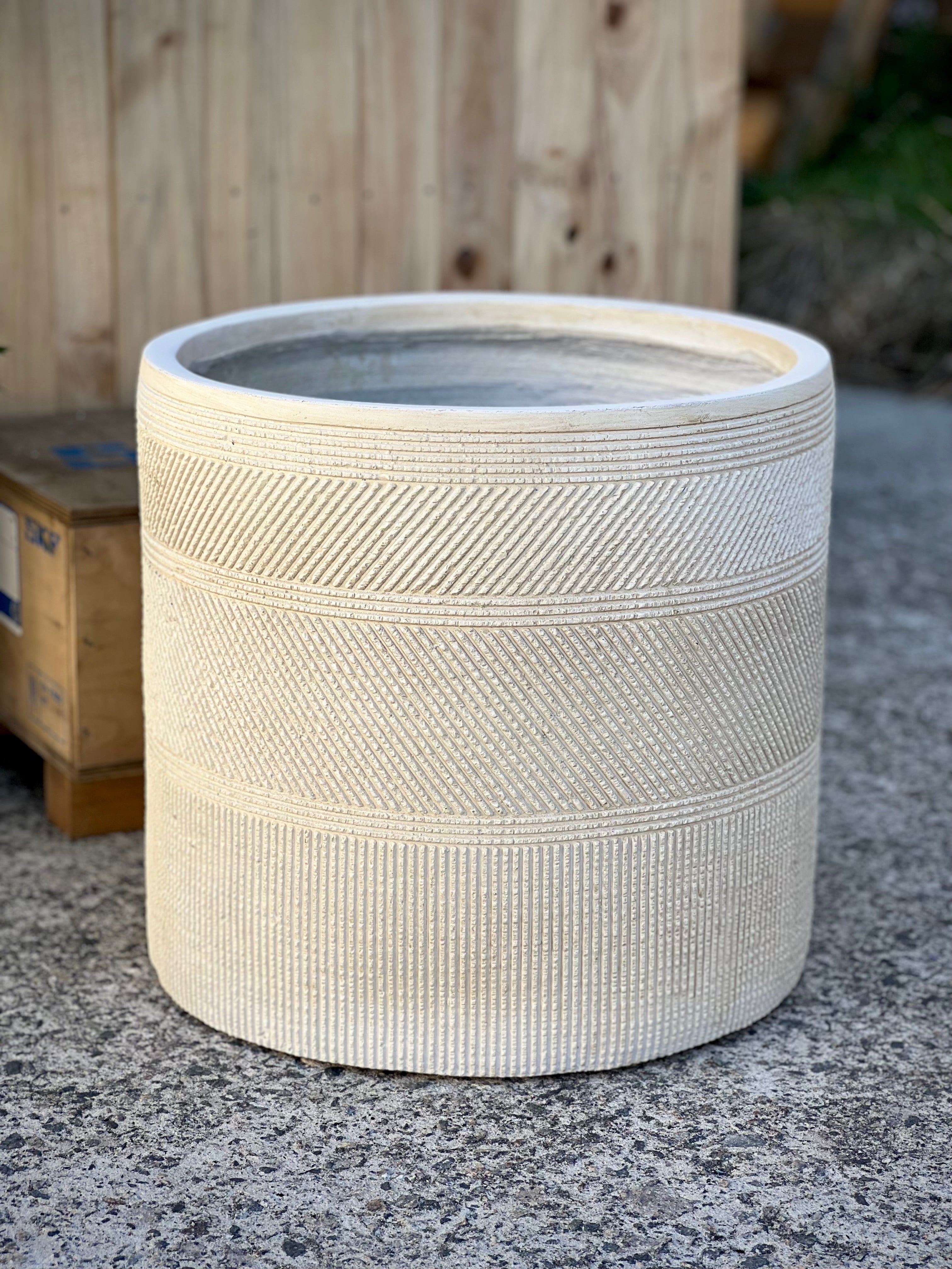 PRINT CYLINDER - Indoor or Outdoor Cylinder Fiberclay Lightweight Pot with a Print NL02