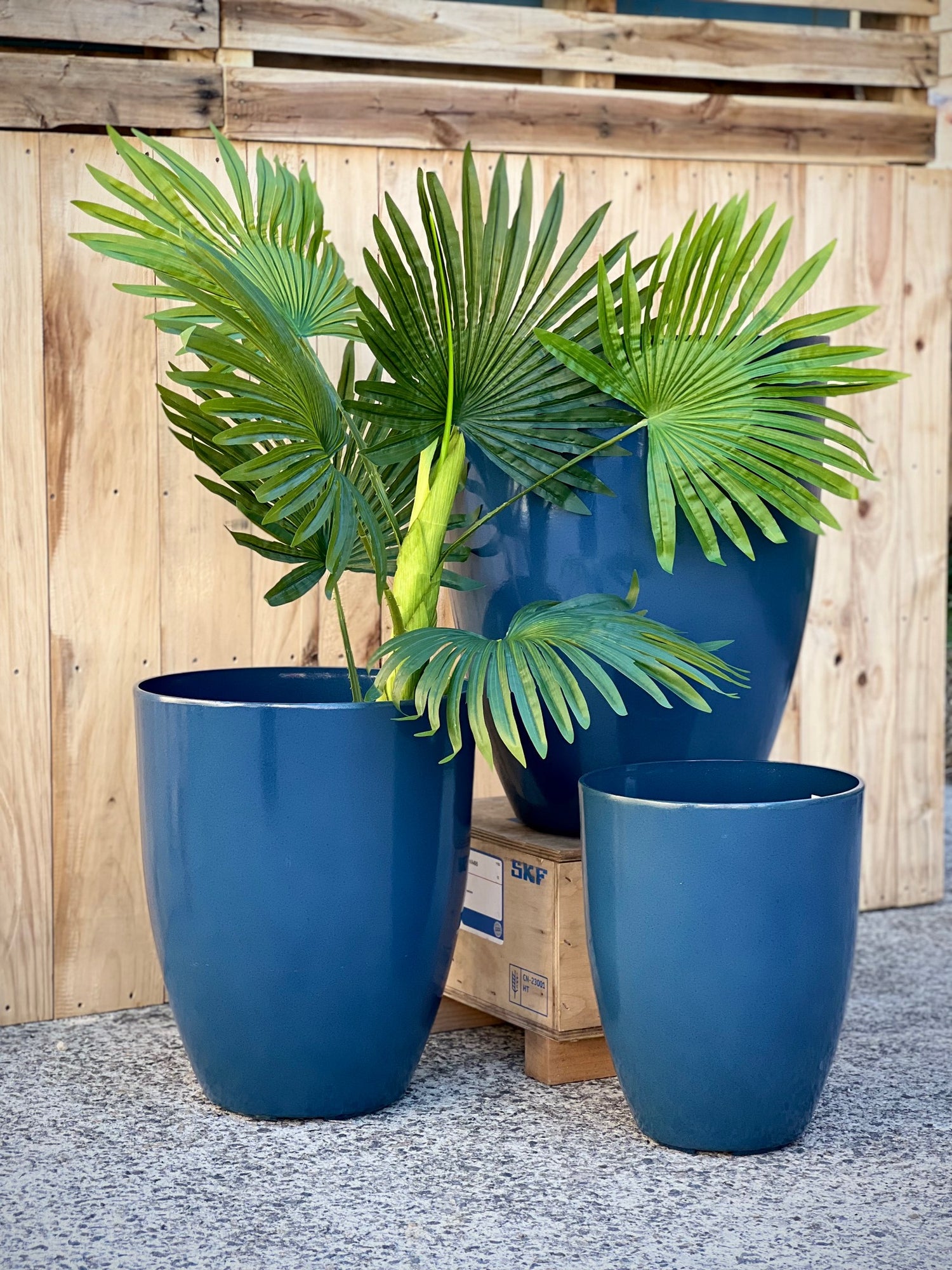 2074 Adam Glazed Pot