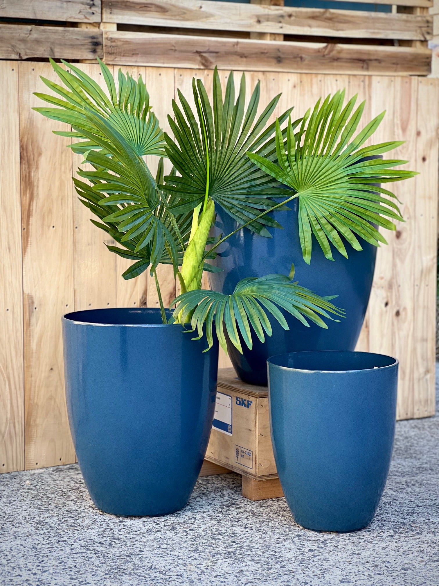 2074 Adam Glazed Pot