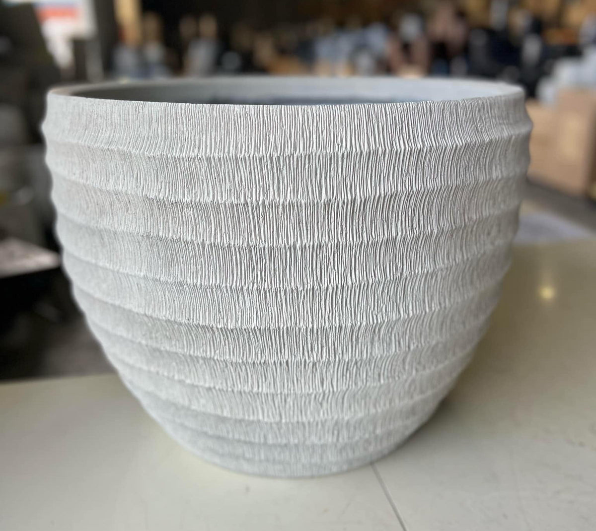 Dune Pot Medium - lightweight dune texture fiberclay pot