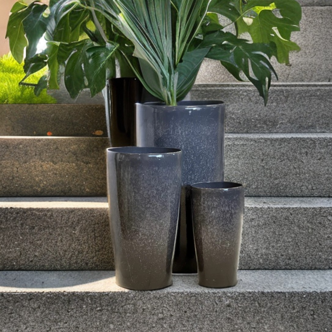 2003 Tolly Glazed Pot