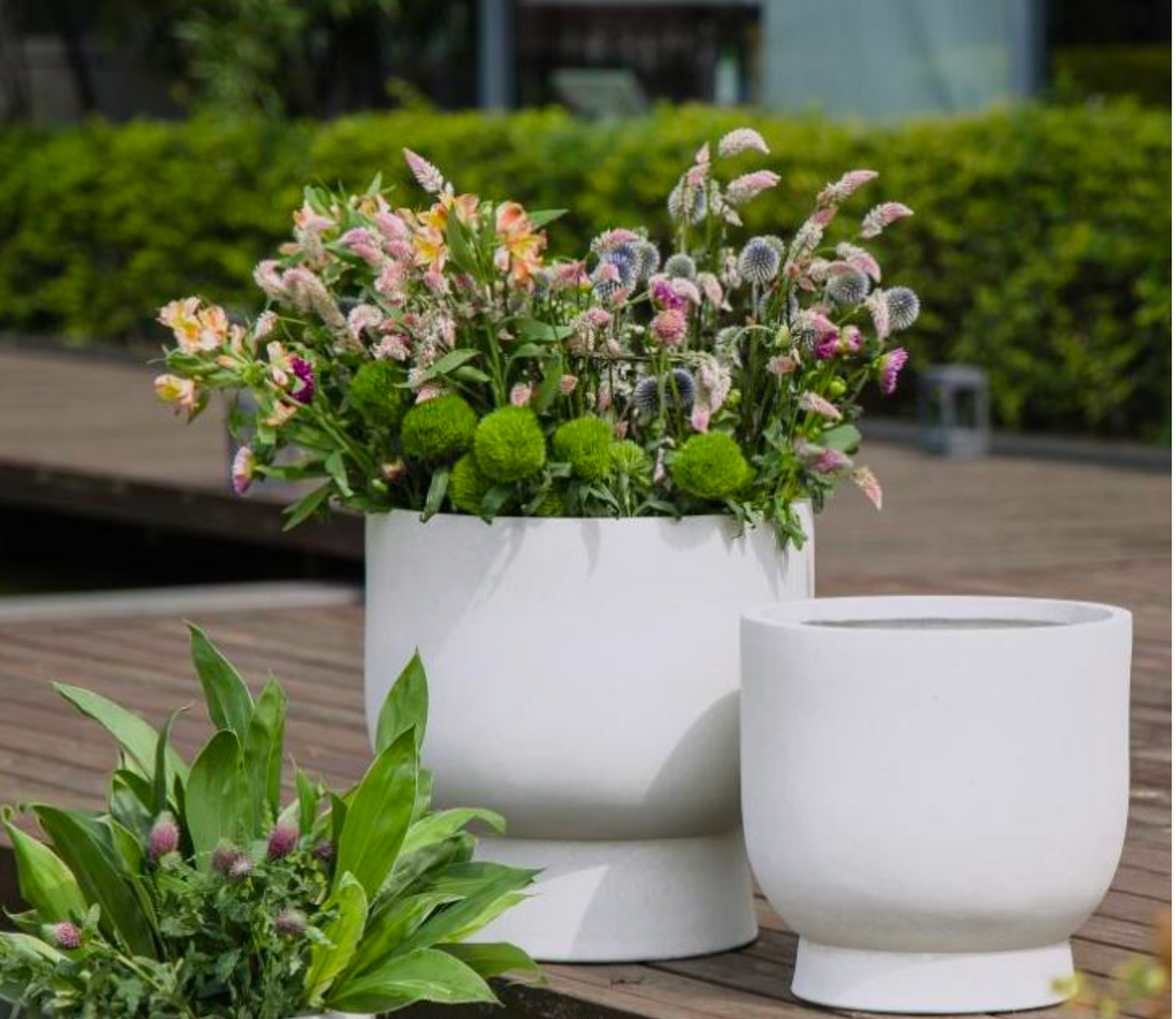 URN Indoor Outdoor Lightweight Fiberclay Pot PR76 - large urn shaped pot