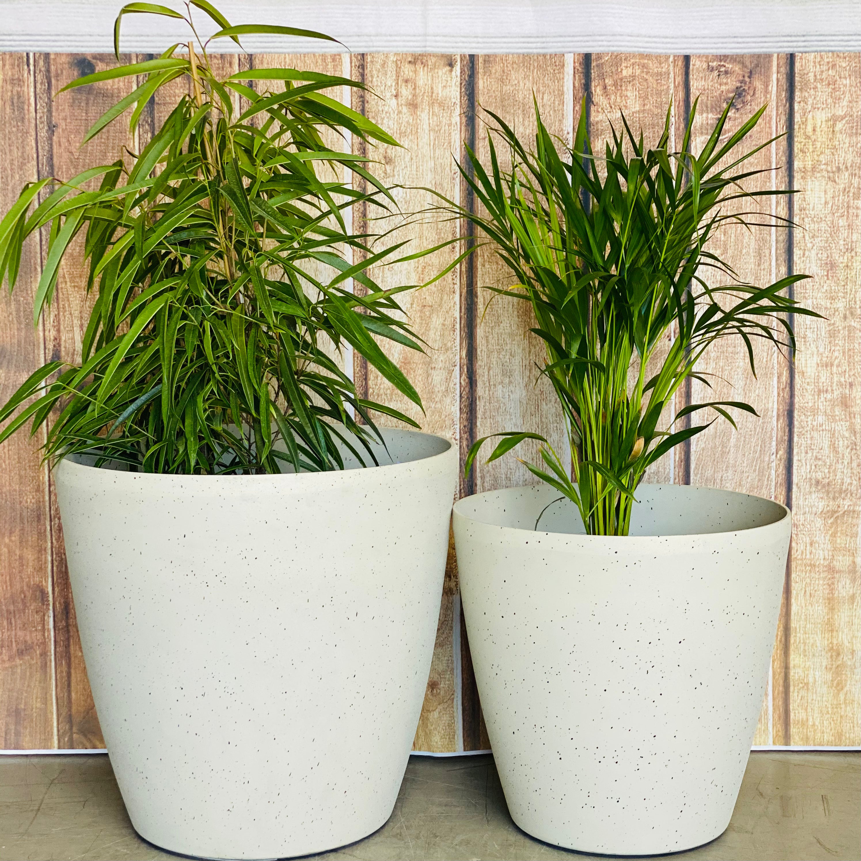 2001 Maxi Pot Clay Rust Large - tapered round composite pot