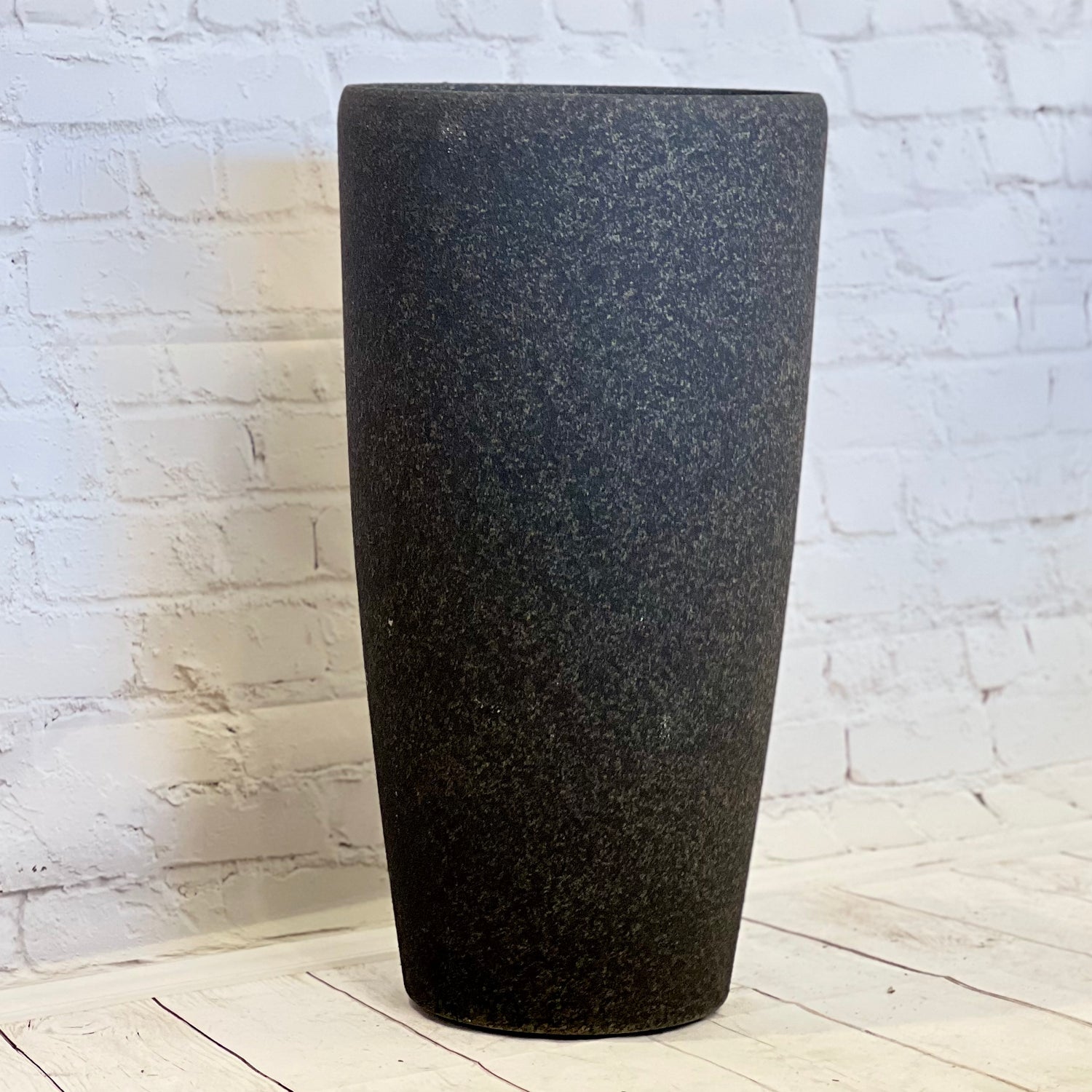 2003 Tolly Stone Pot