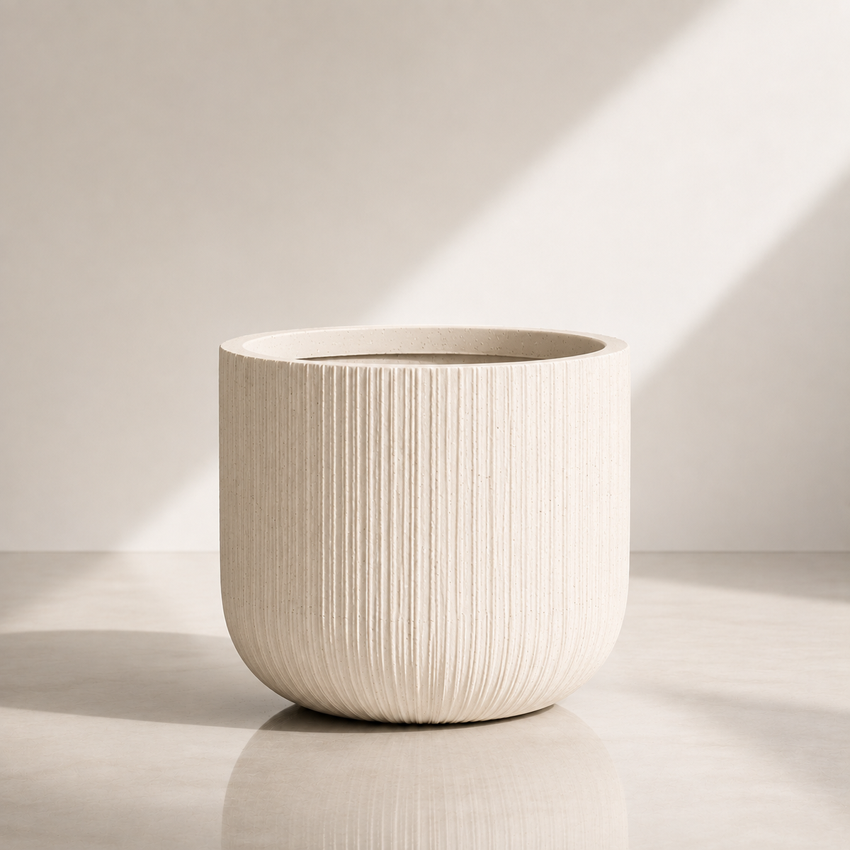 BRUSHED UP Wide Round Fiber Clay Pot - 1546