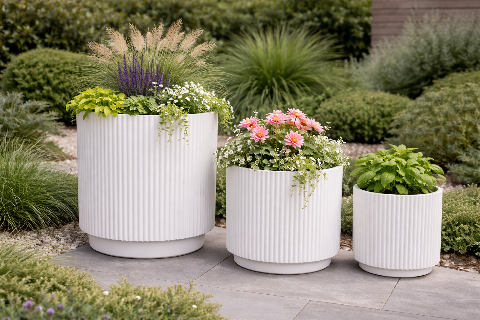 FLUTE Lightweight Fiberglass Composite Planter