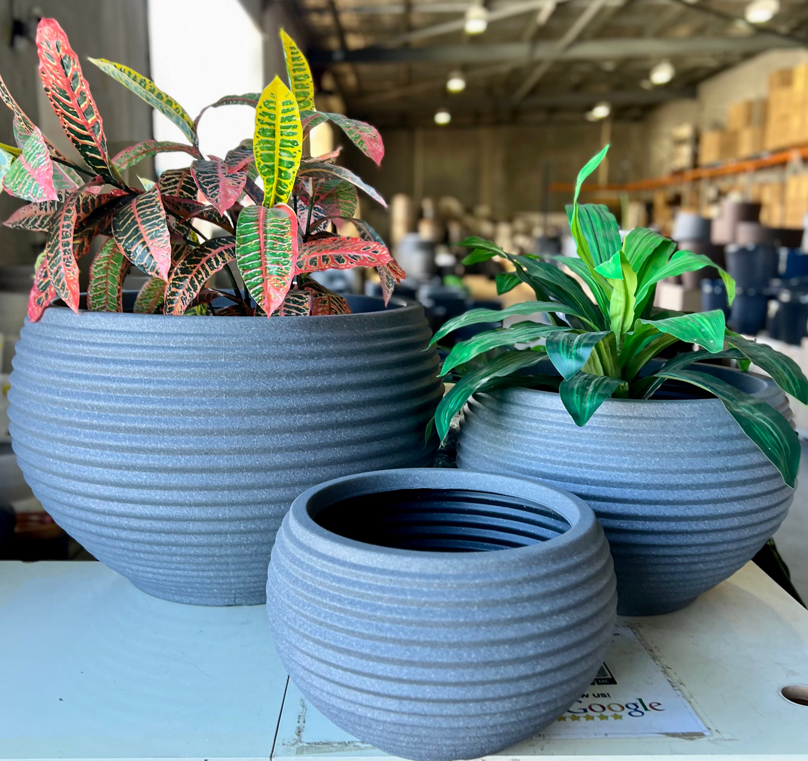 RippleLite Bowl Mediterranean Grey XL - wide ribbed lightweight pot