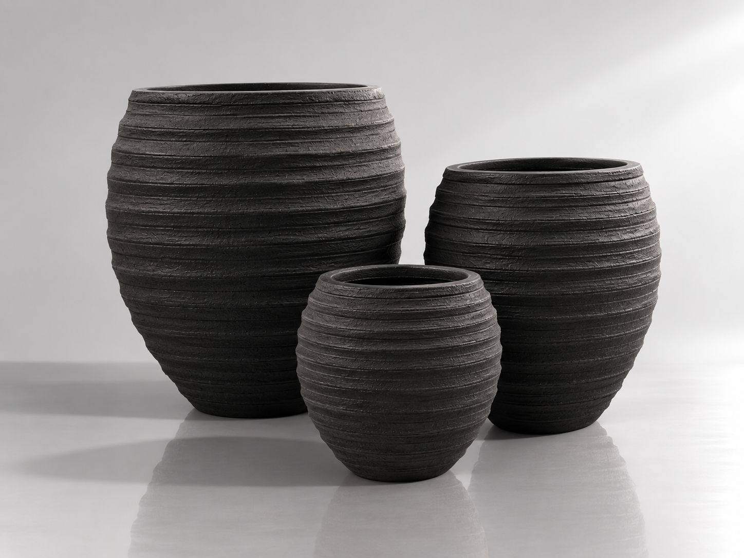 RIPPLE EGG SHAPE - Tall Fiber Clay Pot - GA30-2270