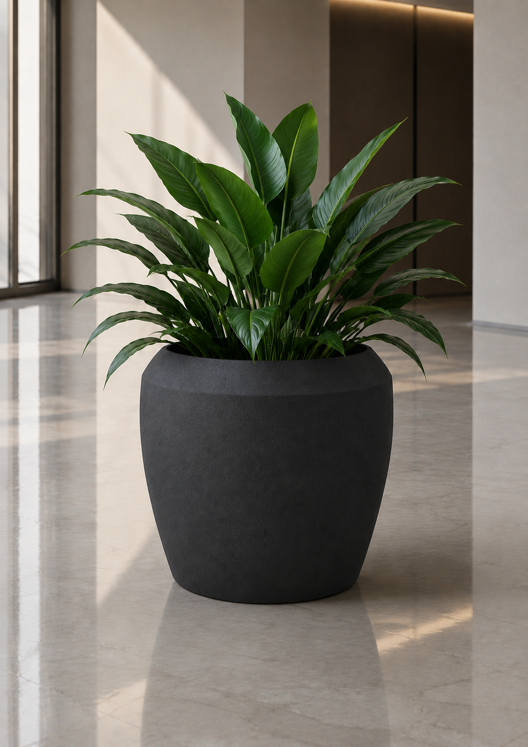 SIENNA - Lightweight StoneLite Round planter - 8629