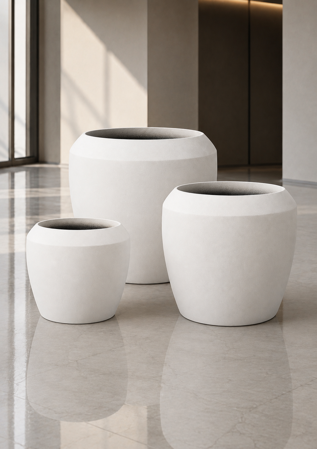 SIENNA - Lightweight StoneLite Round planter - 8629