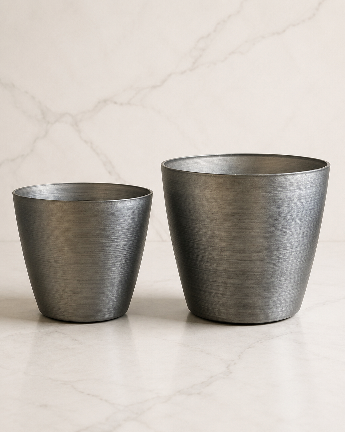2001 - Brushed Steel - Lightweight Round Pot