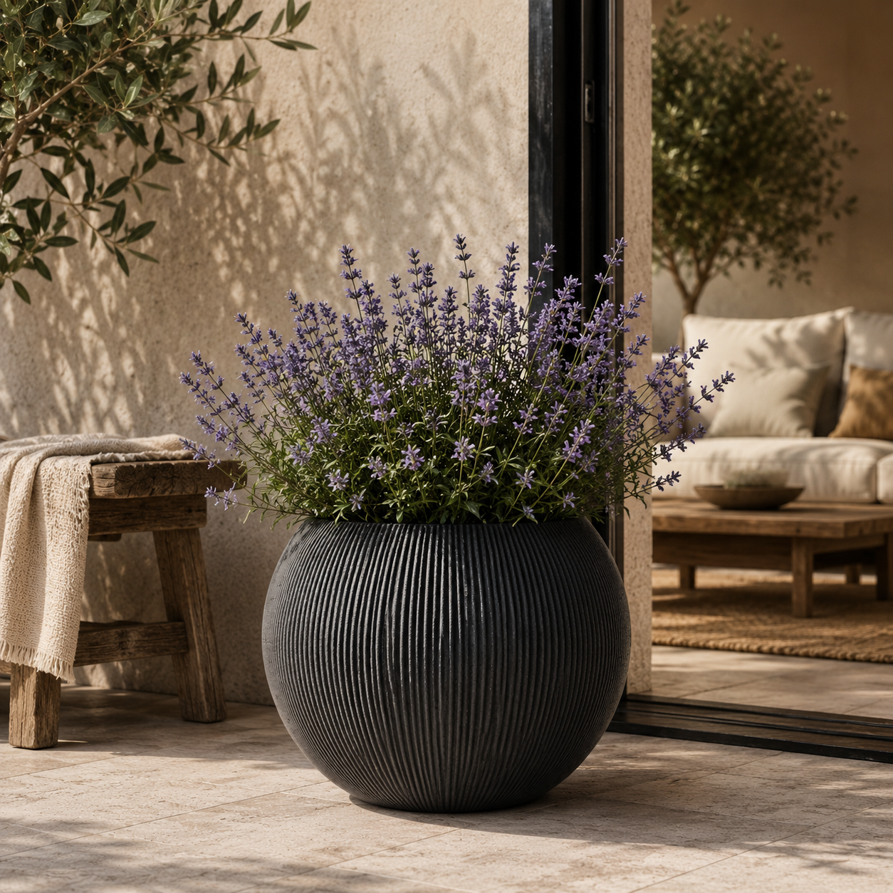 LinearLite - LineaLite Collection – Extra Lightweight Fluted Pots in Modern Vertical Design