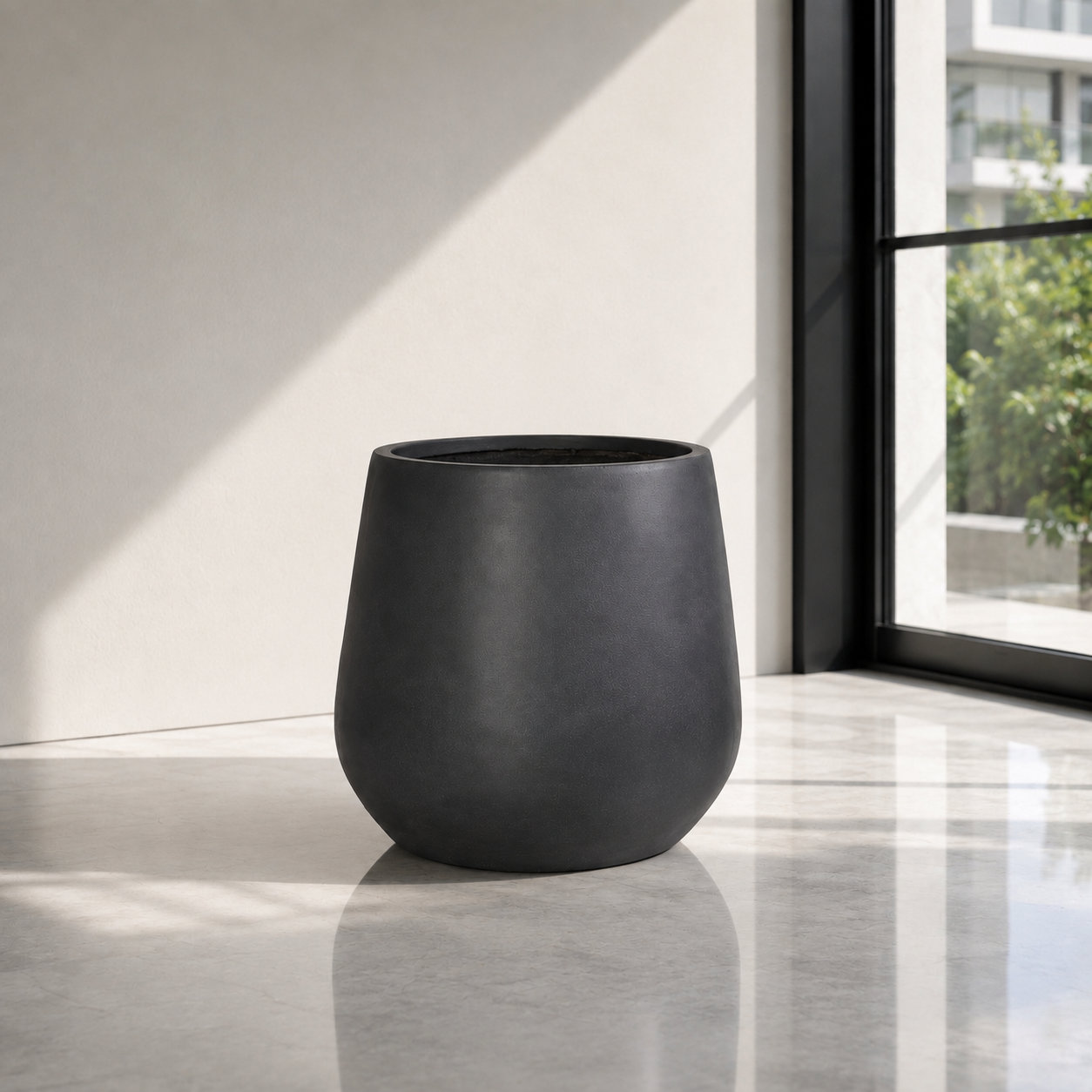 Big Bloom Outdoor and Indoor Fiber Clay Pot GA30-345