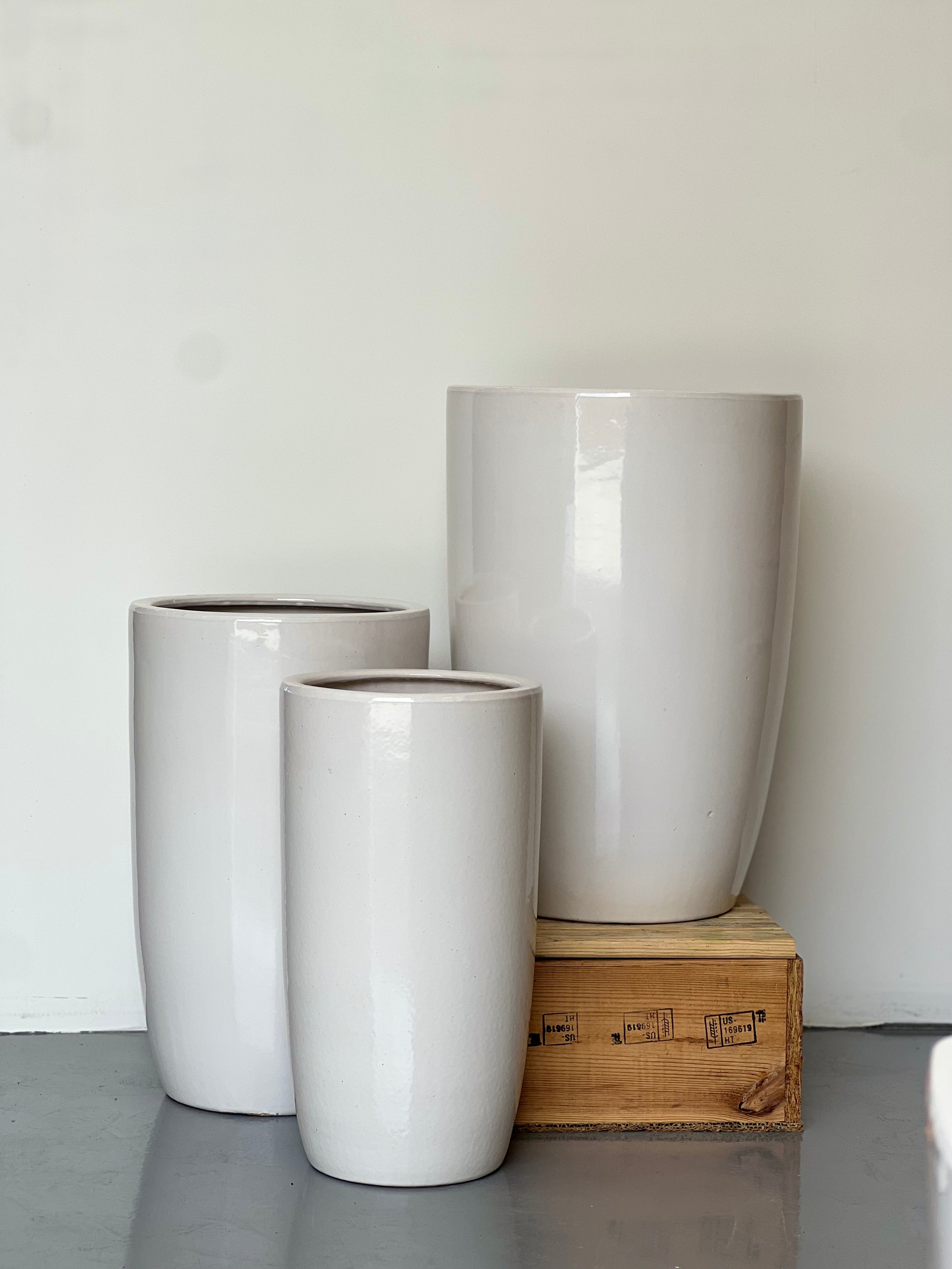 Tall White CL-35 range - lightweight tall white decorative pots