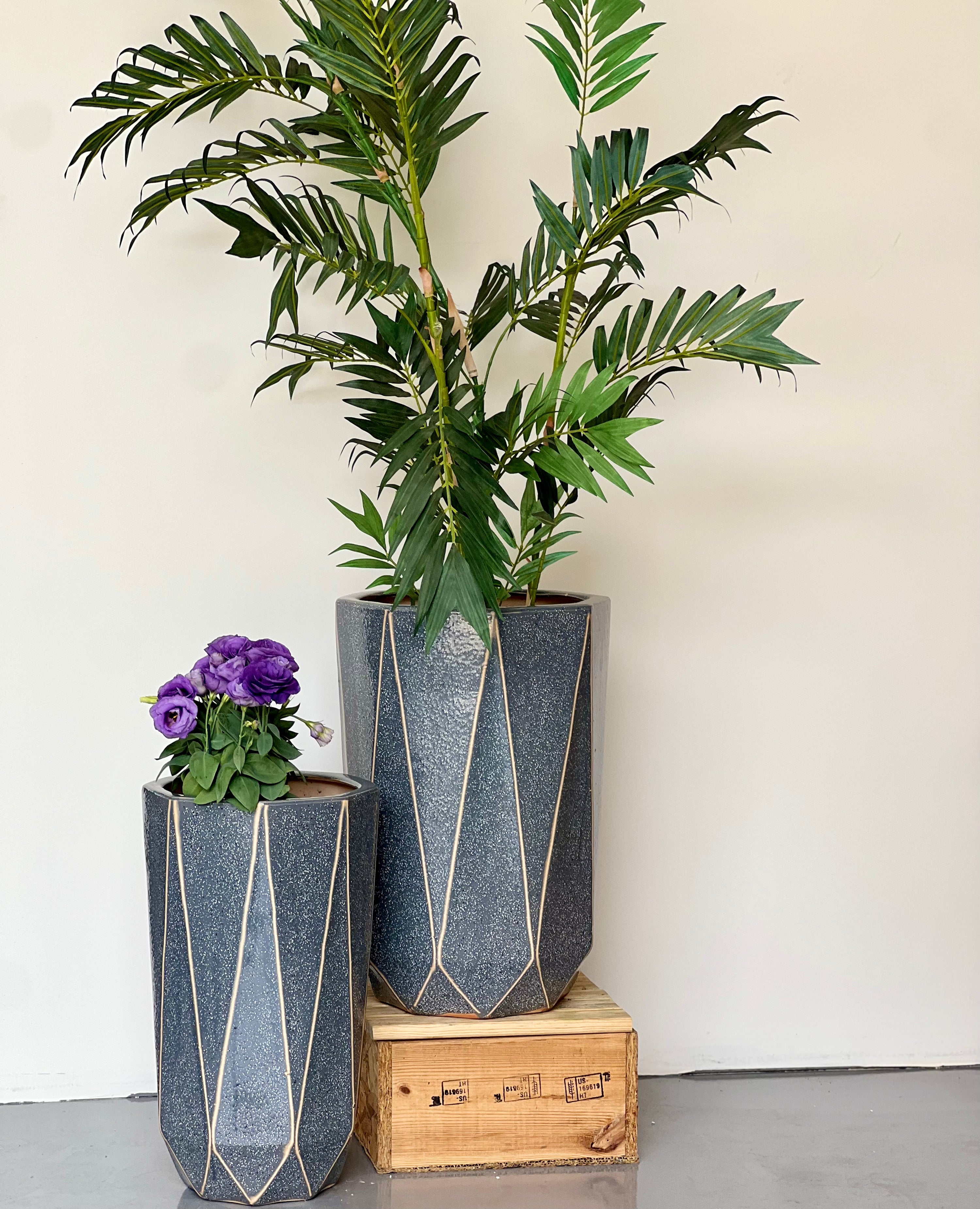 Geo Tall Grey CL-16 Medium - lightweight geo pattern grey pot
