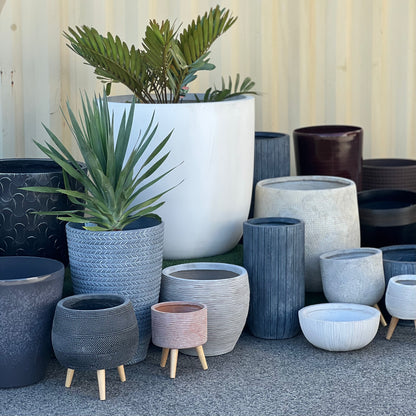 BIG BUDDHA Lightweight Round Pot – Indoor &amp; Outdoor Statement Planter (Fibreglass/Clay Blend) - 101