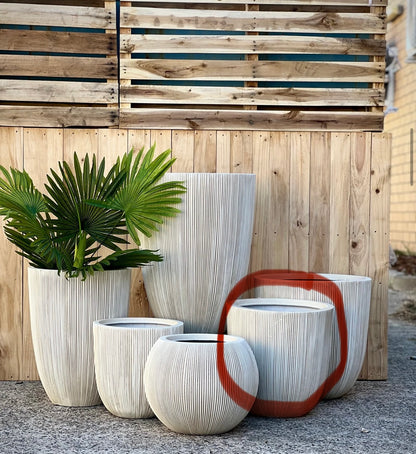 LinearLite - LineaLite Collection – Extra Lightweight Fluted Pots in Modern Vertical Design
