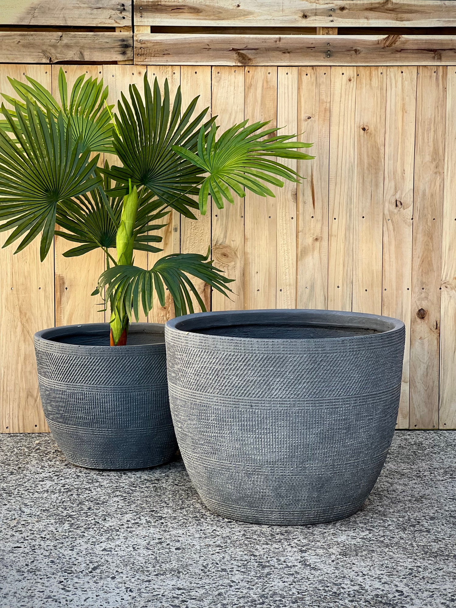 PRINT LOW- Indoor or Outdoor Large Round Fiberclay Lightweight Pot with a Print  NL07