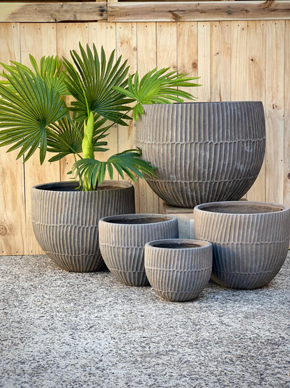 PLEATED - Indoor or Outdoor Fiberclay Lightweight Pot with Pleated Texture DR34