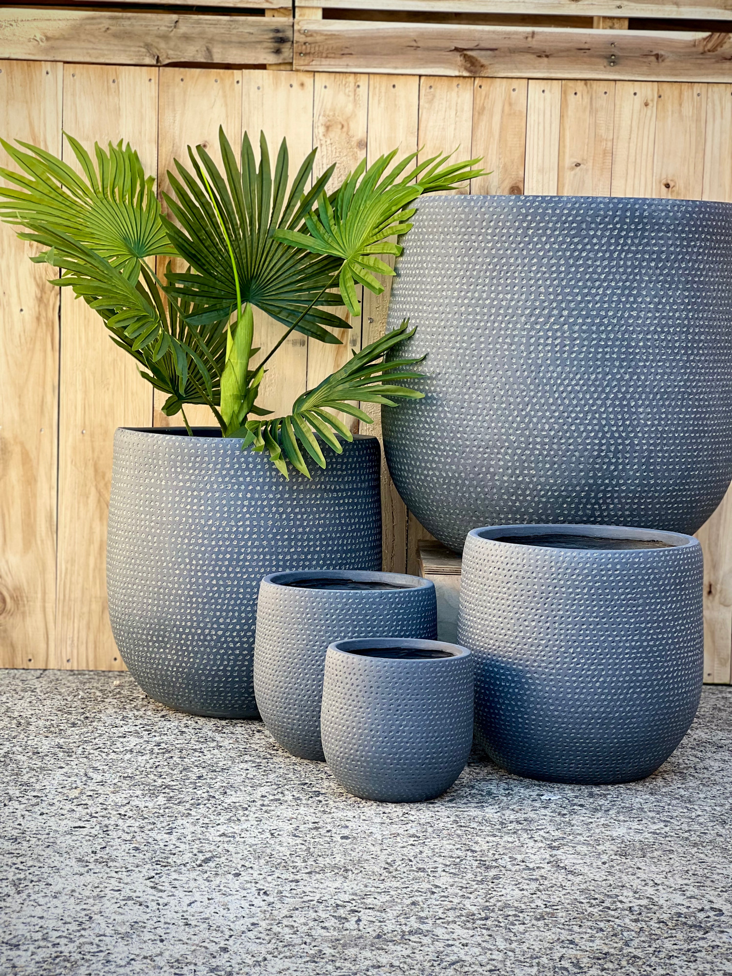 Kaya Pot in Dark Grey - dotted texture fiberclay pot