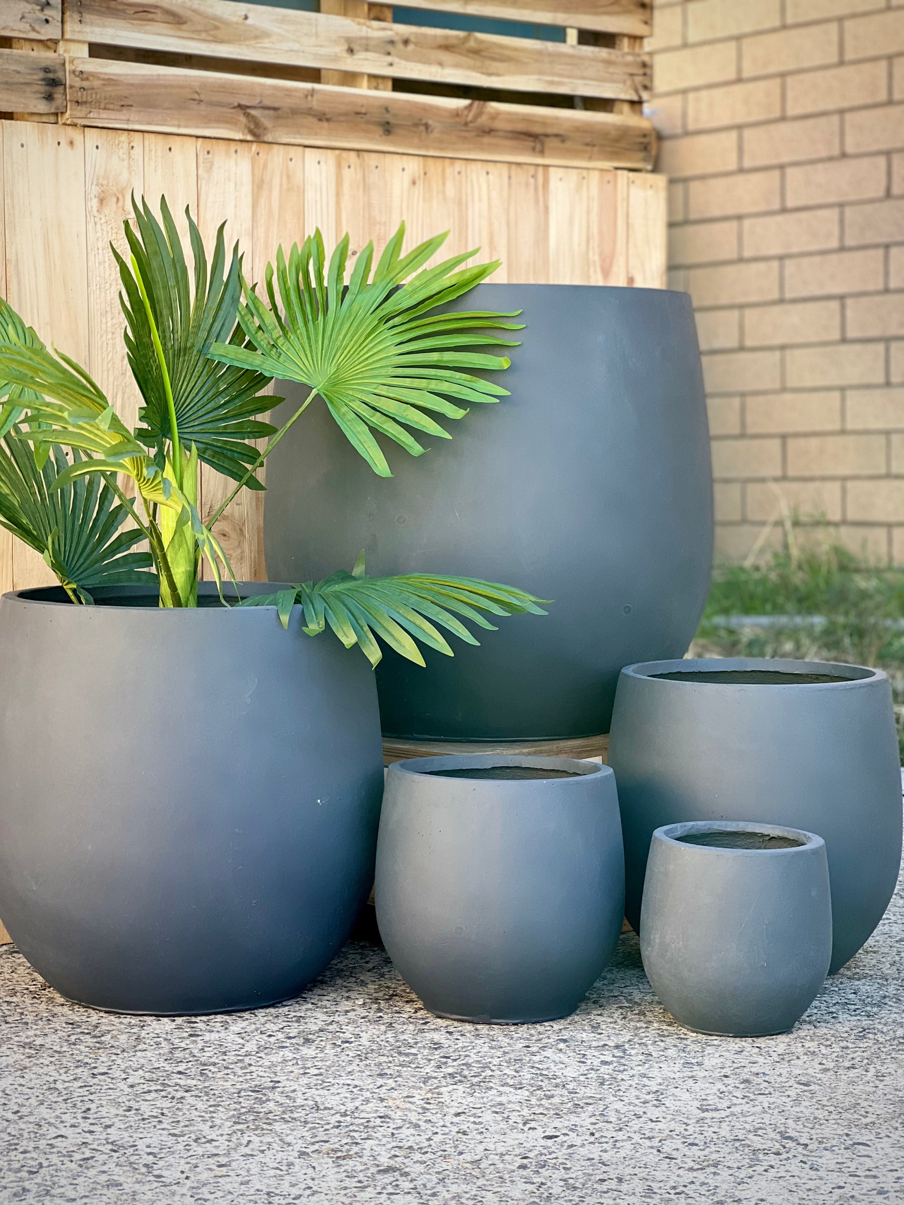 Base Egg Shape Pot Dark Grey Small - compact lightweight fiberclay pot