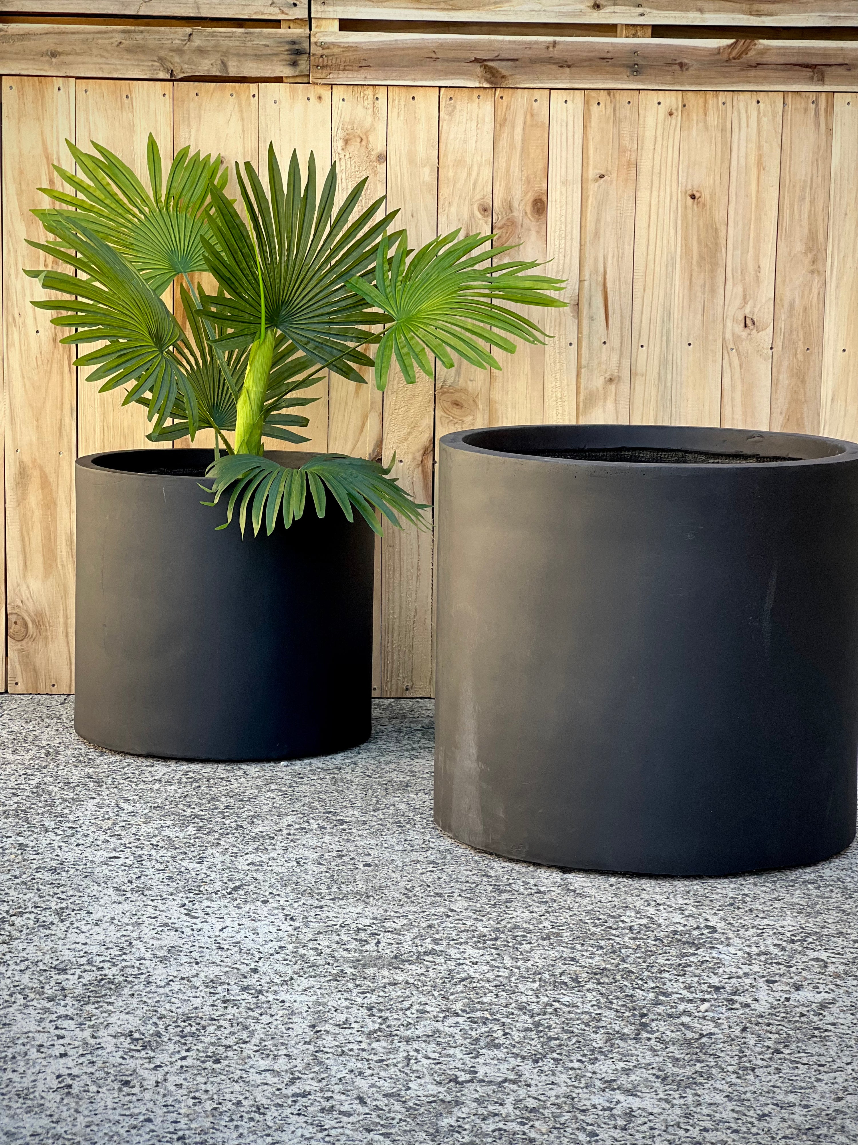 Base Cylinder Pot lifestyle - lightweight smooth cylinder fiberclay pots