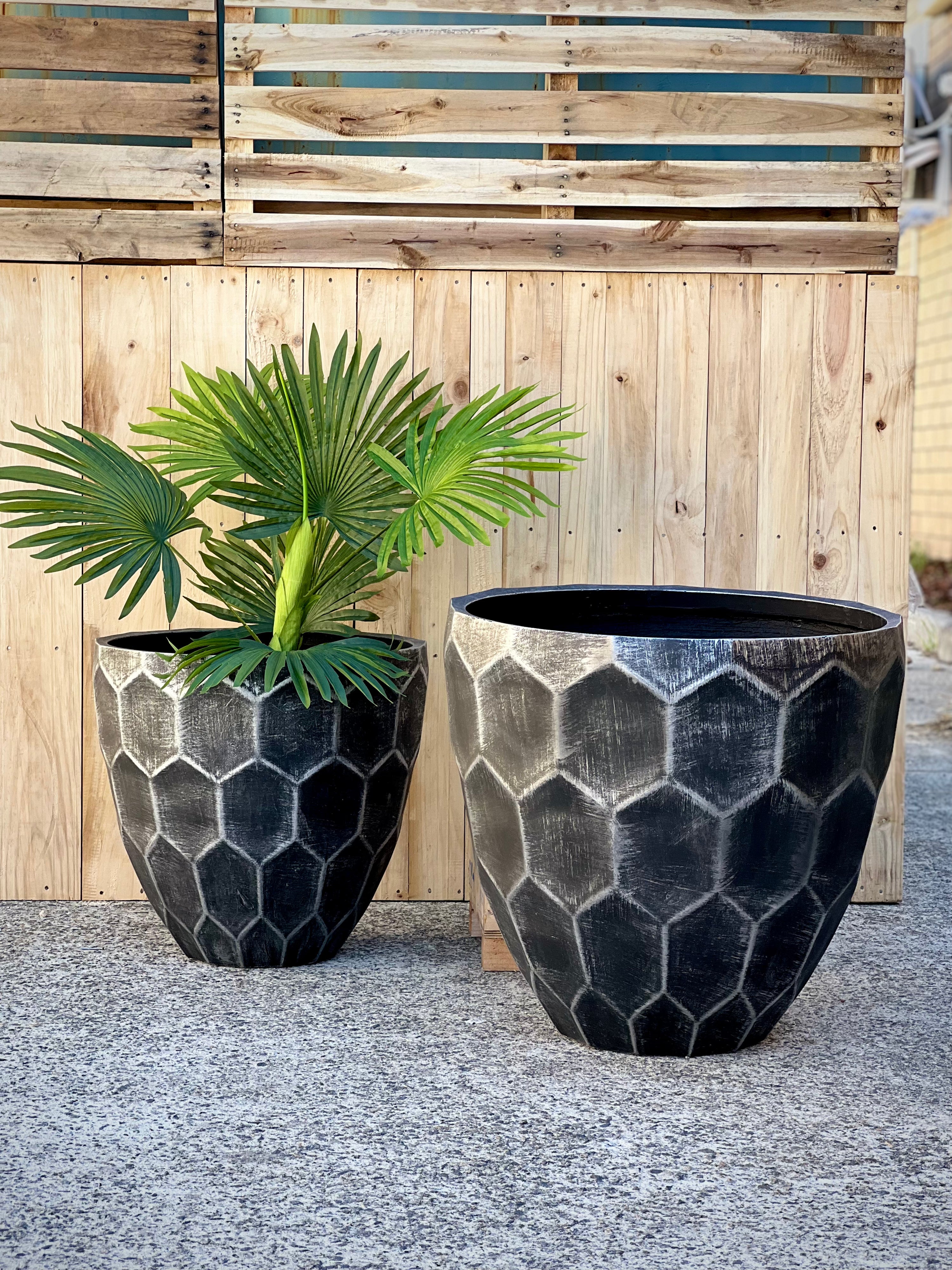 Honeycomb Fiberclay Pot Dark Grey - lightweight textured pot