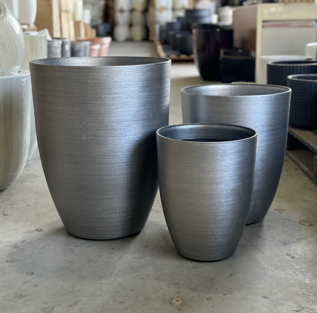 2074 - Brushed Steel - Lightweight Round Pots