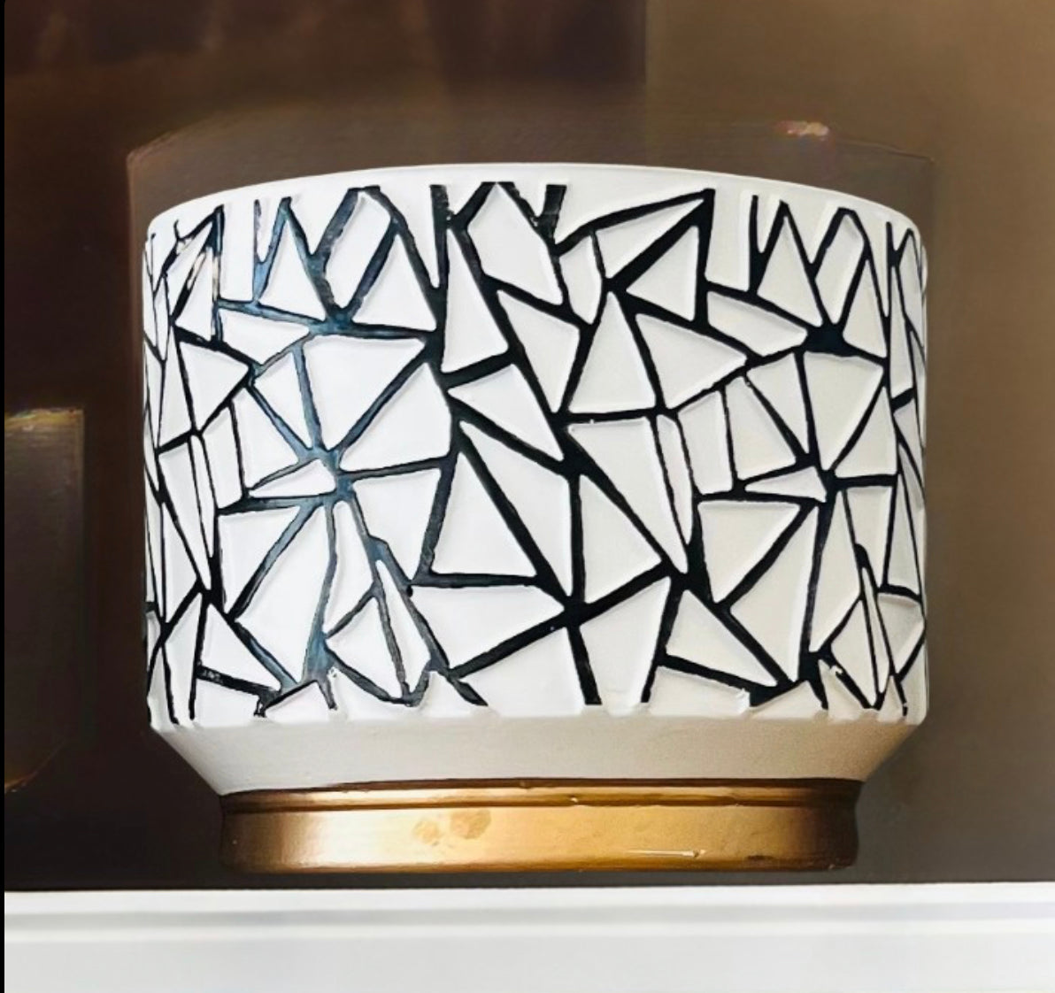 Geo Bowl CL-05 styled - lightweight geo decorative bowl