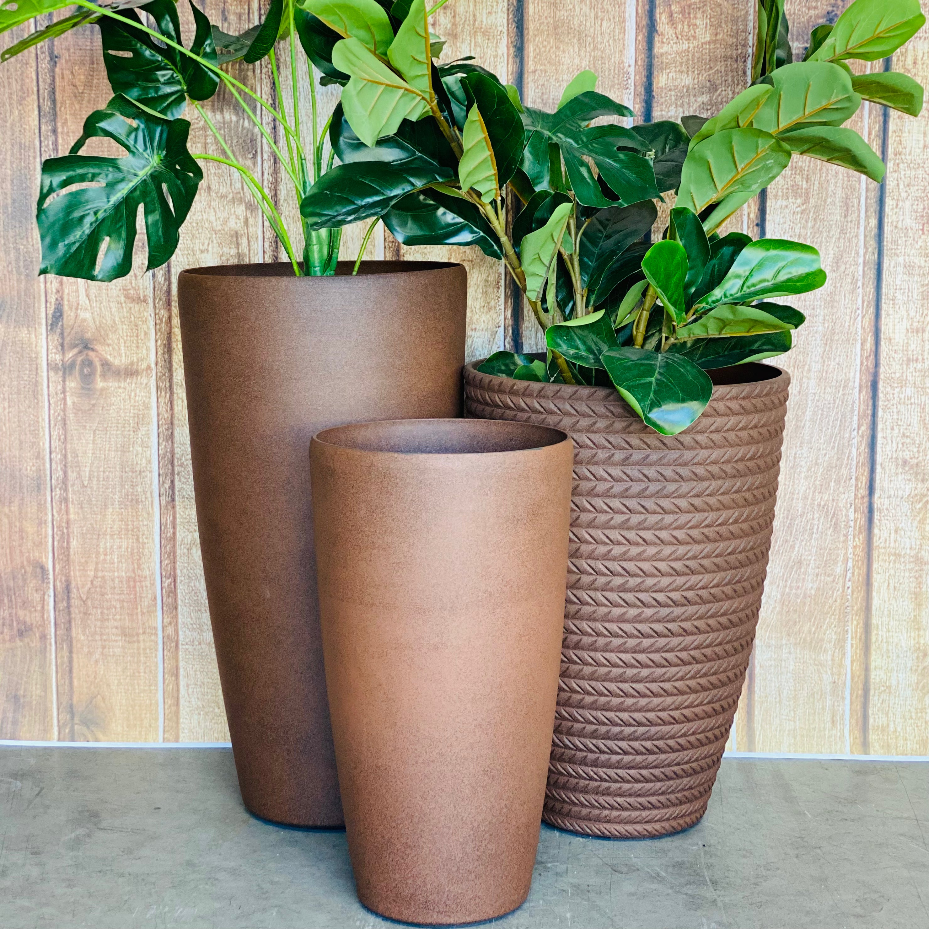 2197 Bradie Pot Grey Artisan Medium - ornamental composite pot
