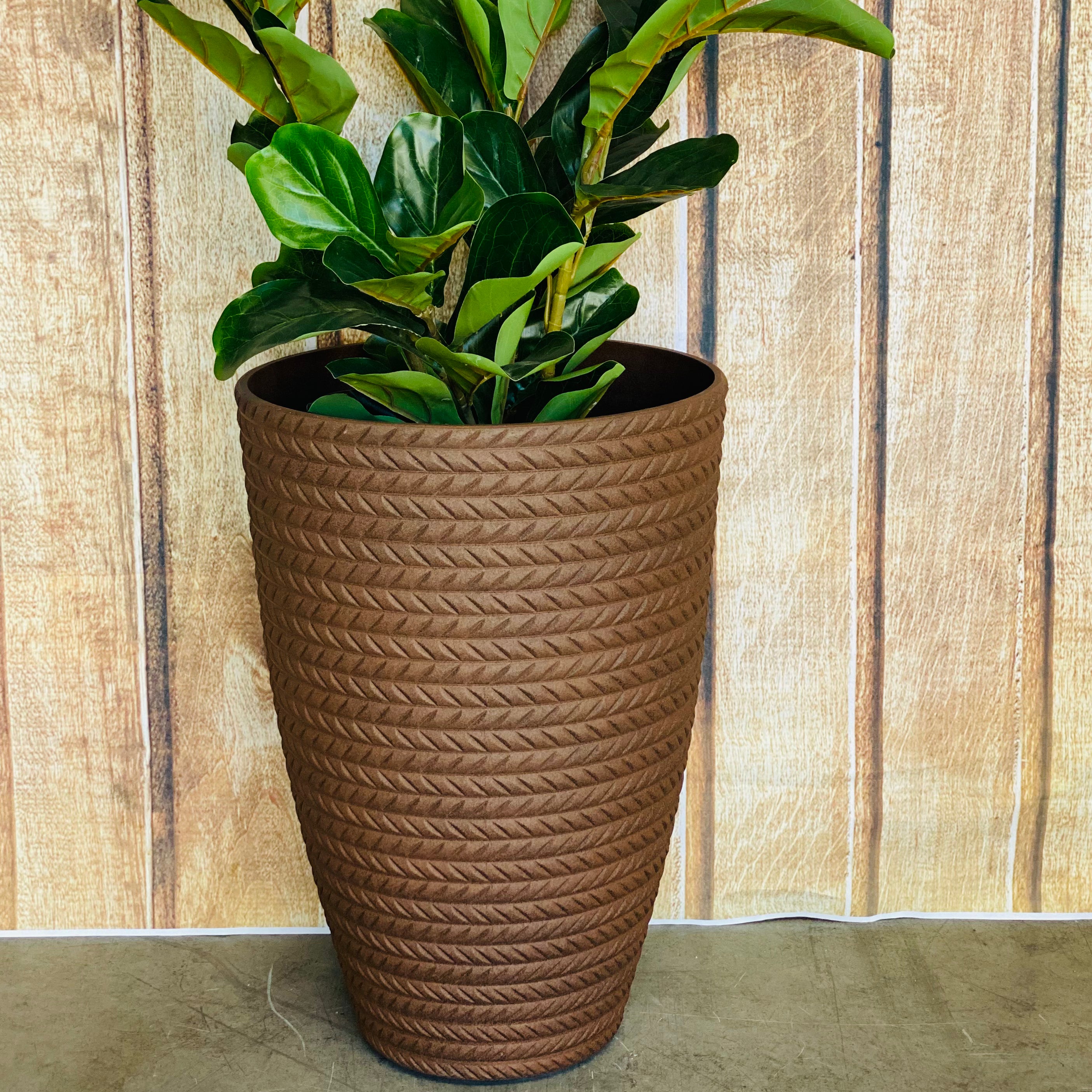 2197 Bradie Pot Clay Rust Medium - tall ornamental lightweight pot