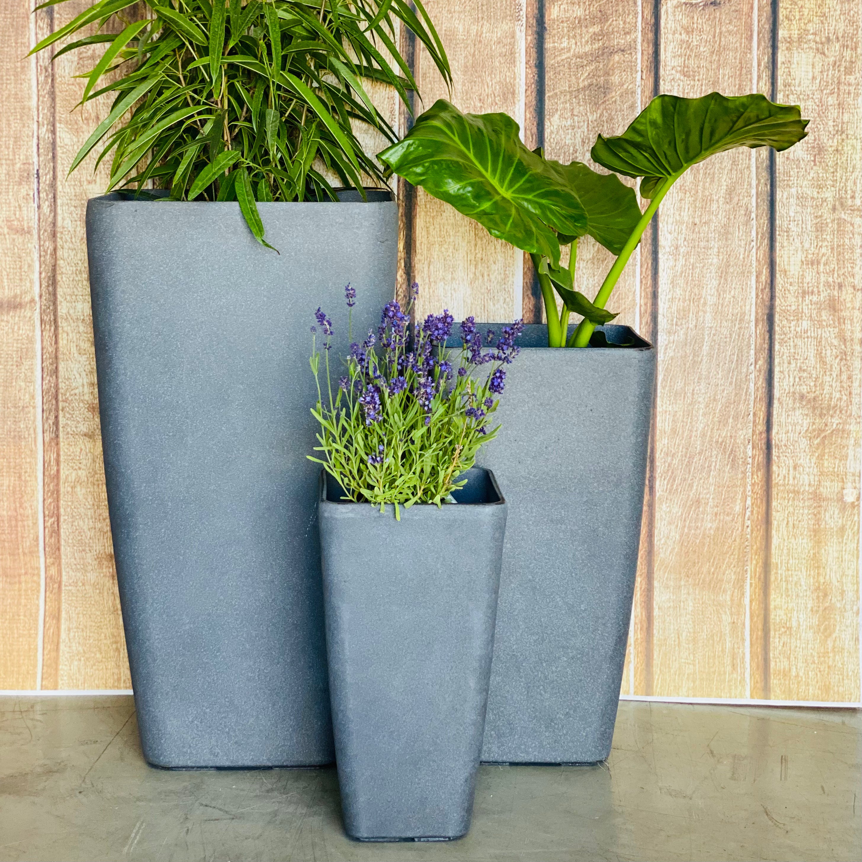Eva lightweight plant pot